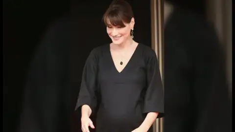 Carla Bruni embarazada Carla Bruni embarazada