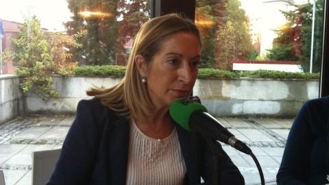 Desayuno Informativo - Ana Pastor - PP de Pontevedra 2