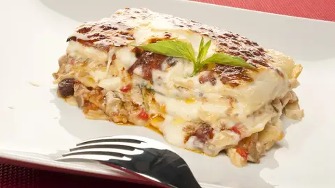 Lasaña boloñesa Lasaña boloñesa