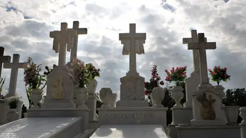 Imagen de un cementerio Imagen de un cementerio