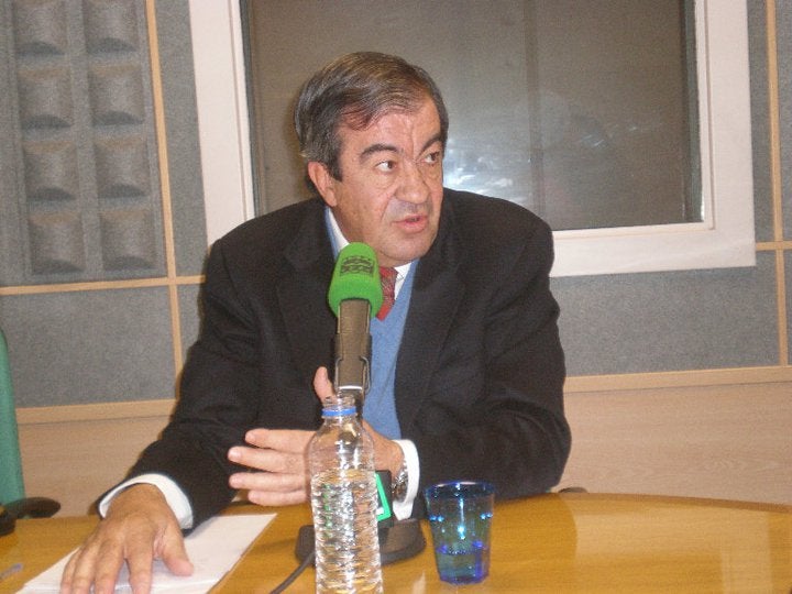 Aquí en la onda Asturias 29/09/2015 con Arturo Tellez Aquí en la onda Asturias 29/09/2015 con Arturo Tellez