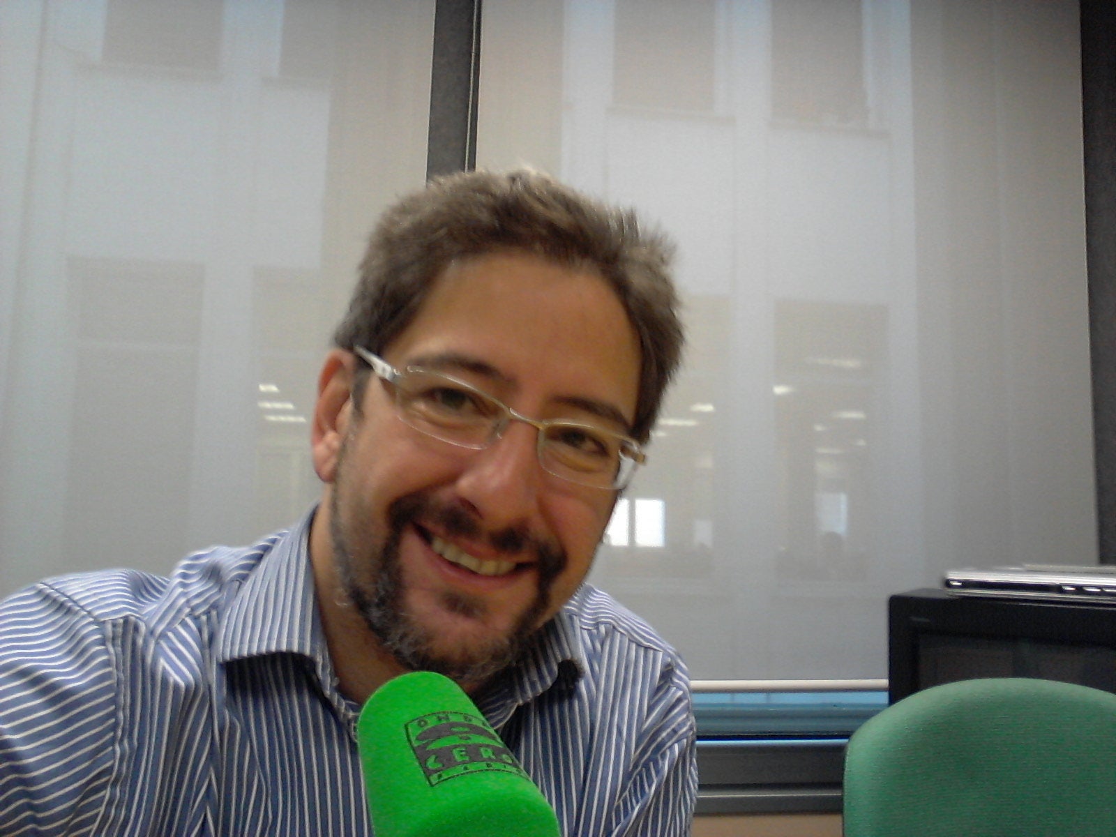 Aquí en la Onda Asturias 24/02/2016 con Arturo Tellez Aquí en la Onda Asturias 24/02/2016 con Arturo Tellez