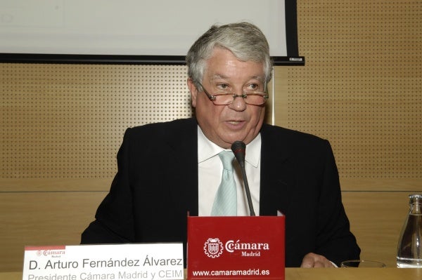 La elegancia no es el silencio es la ejemplaridad La elegancia no es el silencio es la ejemplaridad