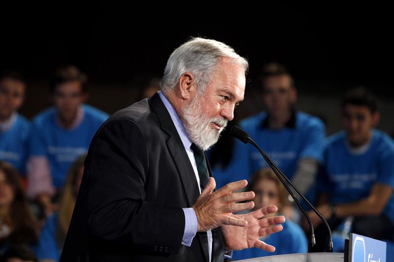 Ministro de Agricultura, Alimentación y Medio Ambiente: Miguel Arias Cañete Ministro de Agricultura, Alimentación y Medio Ambiente: Miguel Arias Cañete