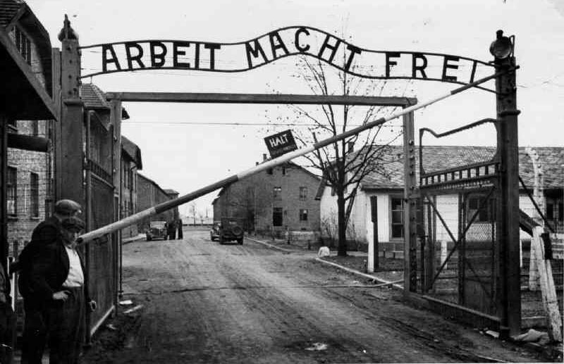 El tintero: El bebé que nació y sobrevivió en Auschwitz El tintero: El bebé que nació y sobrevivió en Auschwitz