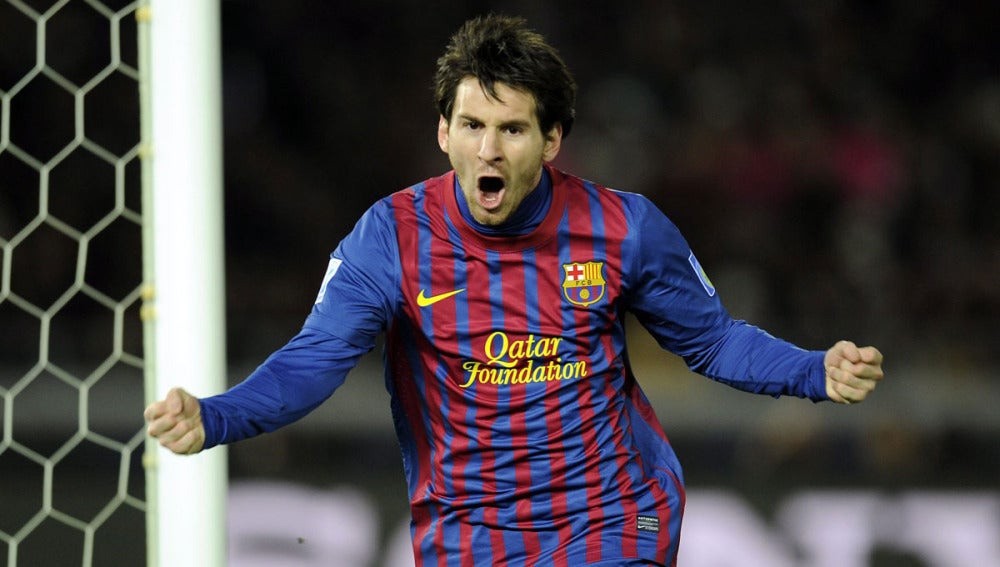 Leo Messi celebra el primer gol de la final del Mundialito ante el Santos
