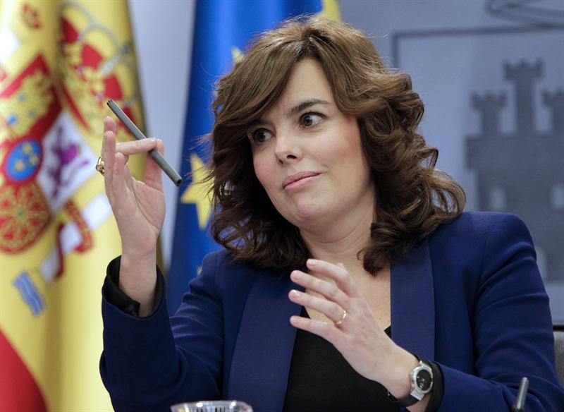 Tuits de actualidad: La imagen del Gobierno va a ser Soraya Tuits de actualidad: La imagen del Gobierno va a ser Soraya