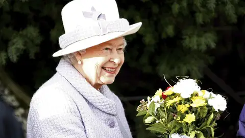 Reina Isabel II Reina Isabel II