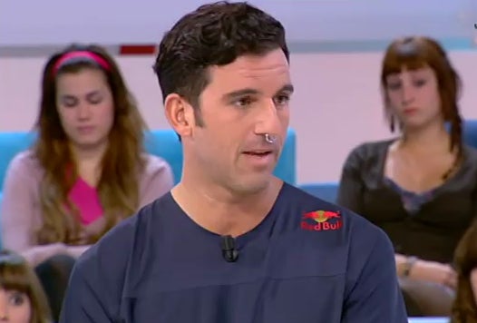 Ferrán Monegal: A Josef Ajram le sacan los colores en Espejo Público Ferrán Monegal: A Josef Ajram le sacan los colores en Espejo Público