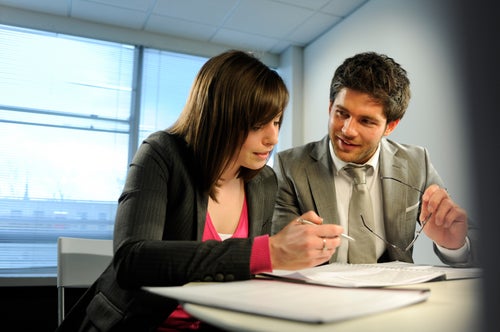 Mesa de redacción: Los bordes ganan más dinero que los pelotas Mesa de redacción: Los bordes ganan más dinero que los pelotas