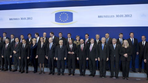 Los l&iacute;deres de la Uni&oacute;n Europea posan en la tradicional foto 