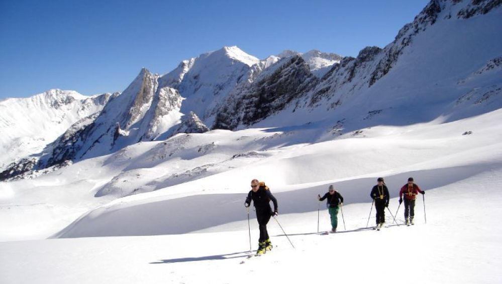 Esquiadores en el Valle de Arán