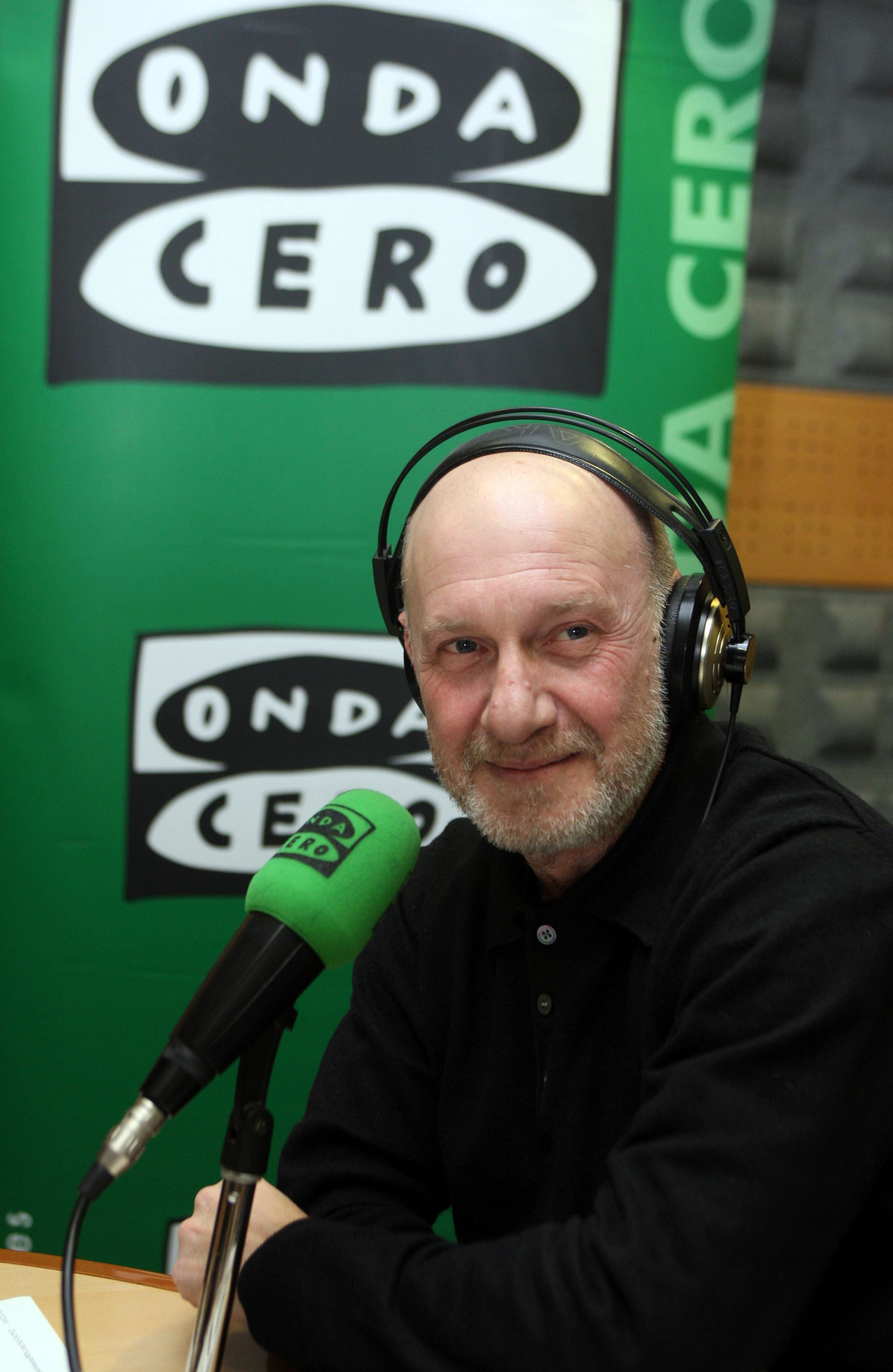 Vicente Ballester, la voz de Onda Cero Valladolid Vicente Ballester, la voz de Onda Cero Valladolid