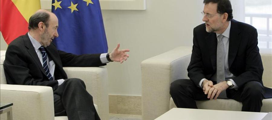 Rajoy y Rubalcaba fijan el plazo para renovar el TC y RTVE en junio Rajoy y Rubalcaba fijan el plazo para renovar el TC y RTVE en junio