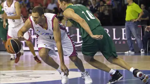 Unicaja se enfrenta al Banca Cívica Unicaja se enfrenta al Banca Cívica