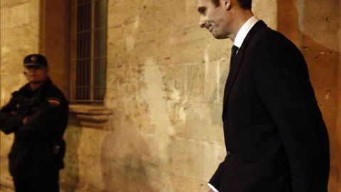 I&ntilde;aki Urdangarin al salir del juzgado