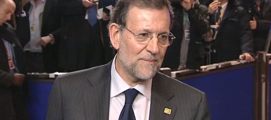 Rajoy asegura que la crigra de déficit no se cerrará hasta junio. Rajoy asegura que la crigra de déficit no se cerrará hasta junio.