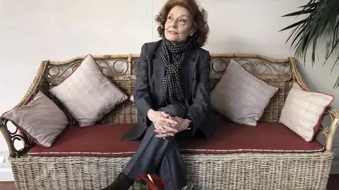 Julia Gutiérrez Caba, que ha sido galardonada con el Max de Honor Julia Gutiérrez Caba, que ha sido galardonada con el Max de Honor