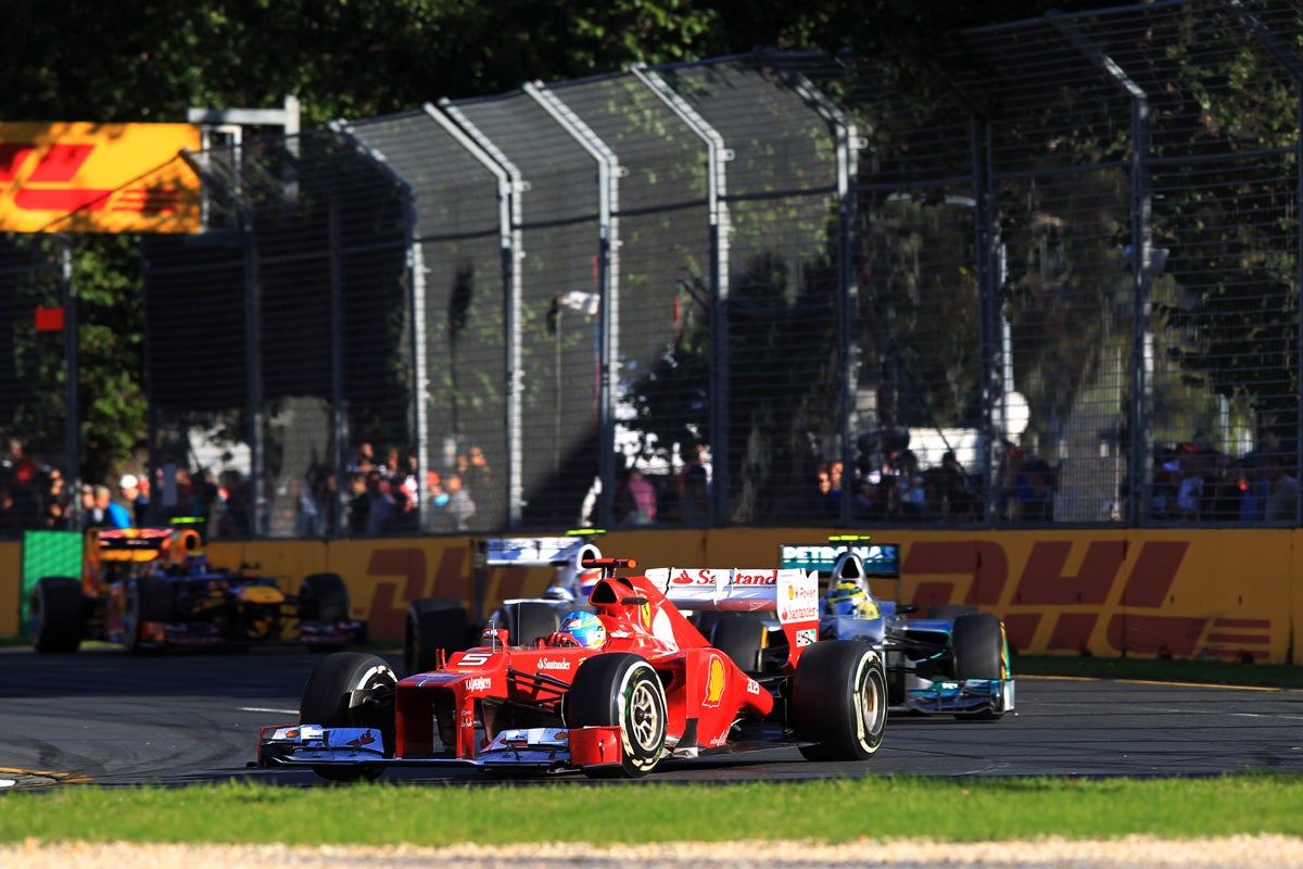 Button manda y Alonso salva los muebles a Ferrari Button manda y Alonso salva los muebles a Ferrari