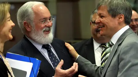 Arias Cañete en Consejo de Agricultura UE Arias Cañete en Consejo de Agricultura UE