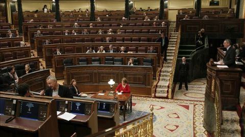 El Congreso de los Diputados casi vac&iacute;o