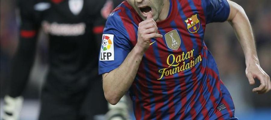 Iniesta ante el Athletic Iniesta ante el Athletic