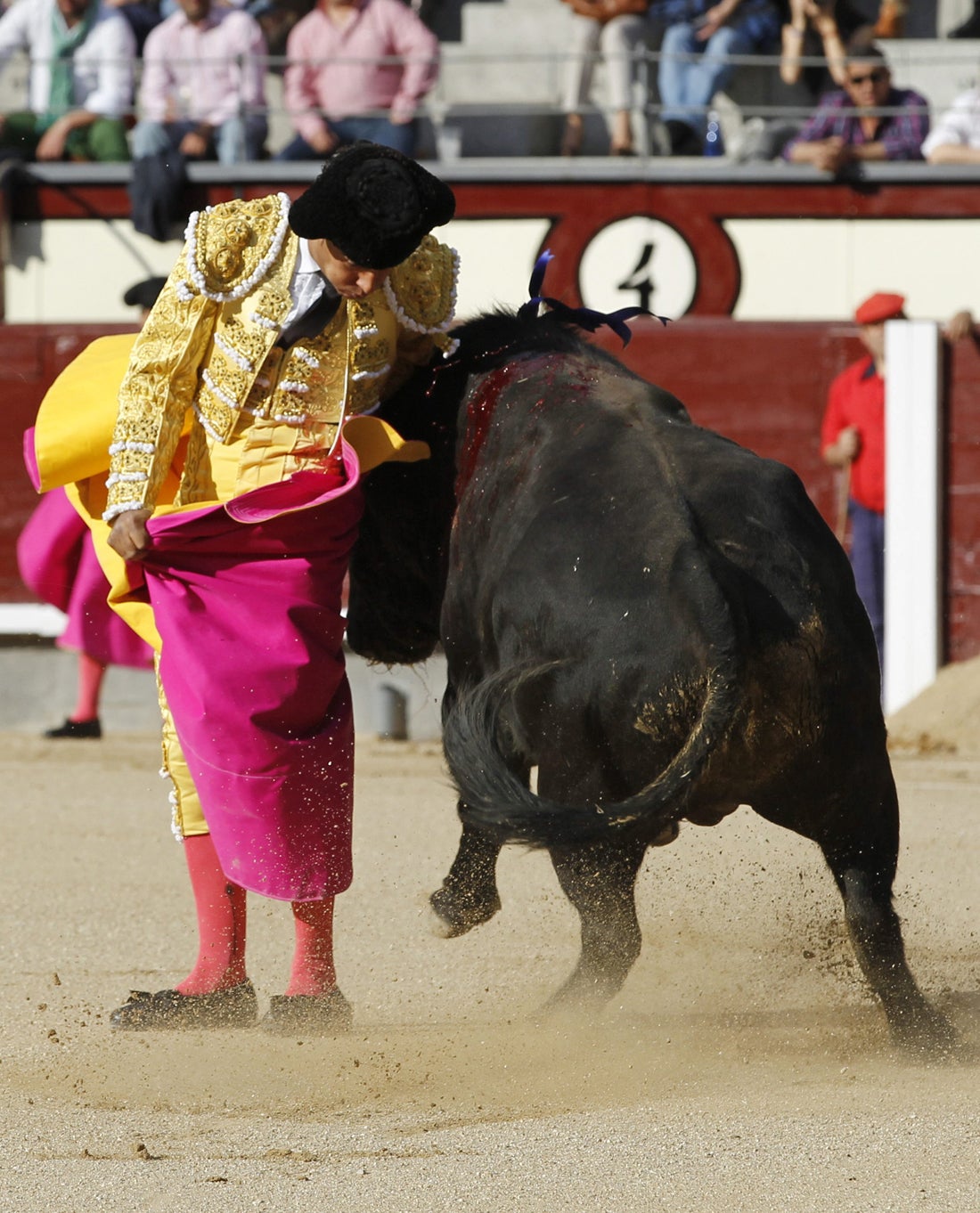 Toros con Pedro Javier Cáceres: Fandiño se encerrará con 6 toros el 16 de junio en Bilbao Toros con Pedro Javier Cáceres: Fandiño se encerrará con 6 toros el 16 de junio en Bilbao