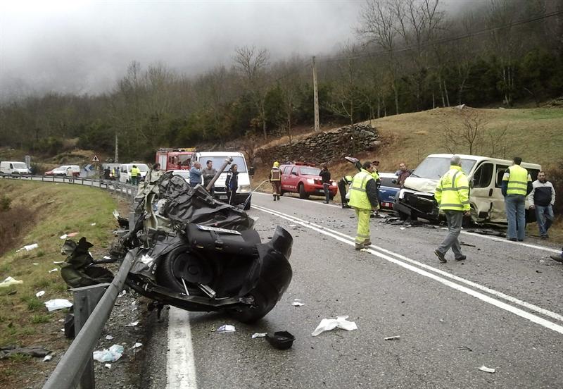 Las muertes en accidentes de tráfico se estabilizan por la mejora de la legislación Las muertes en accidentes de tráfico se estabilizan por la mejora de la legislación