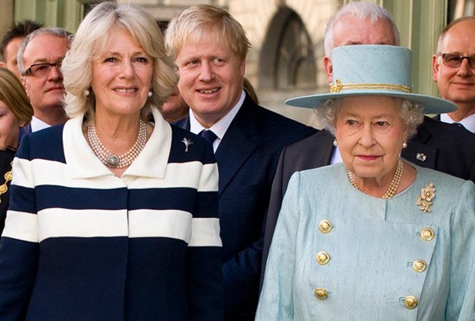 La reina Isabel II le ofrece a Camilla el título de reina consorte La reina Isabel II le ofrece a Camilla el título de reina consorte