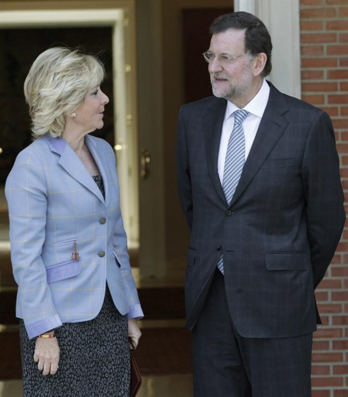 Rajoy expresa su reconocimiento a Aguirre Rajoy expresa su reconocimiento a Aguirre