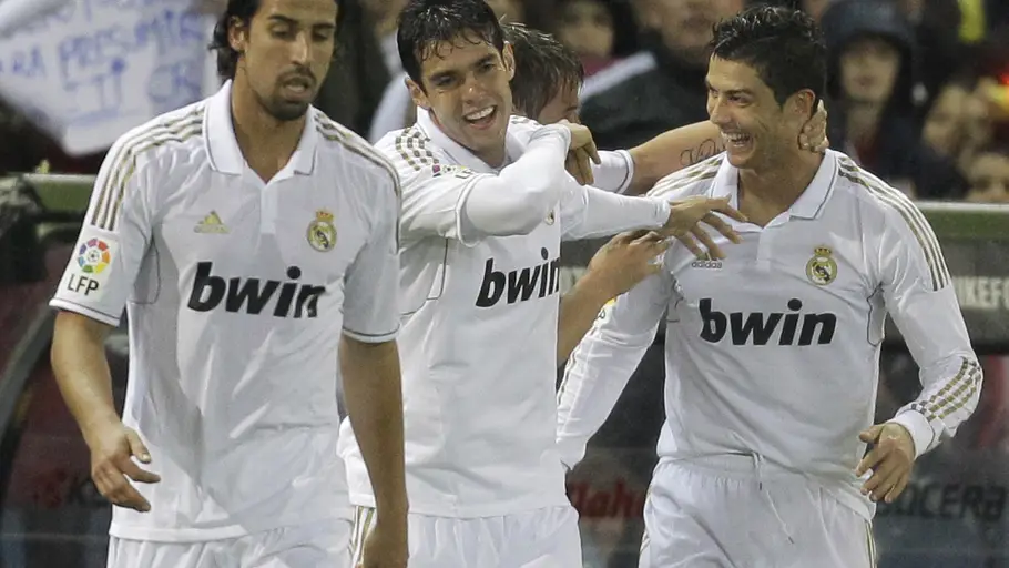 Khedira, Kaká y CR7, en un momento del partido Khedira, Kaká y CR7, en un momento del partido