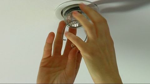 Cambia tus hal&oacute;genos por leds
