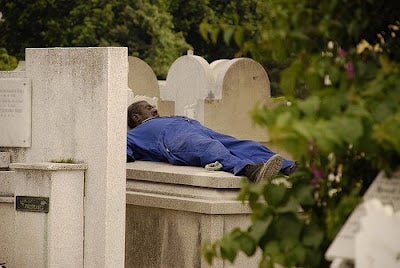 Las mejores llamadas de los fósforos 2011-2012: Durmiendo en el cementerio Las mejores llamadas de los fósforos 2011-2012: Durmiendo en el cementerio