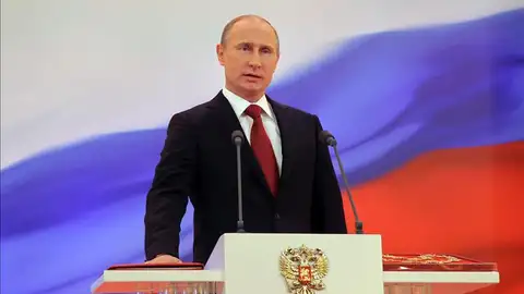Vladimir Putin asume el cargo de presidente de la Federación de Rusia Vladimir Putin asume el cargo de presidente de la Federación de Rusia