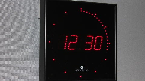 Reloj Alcal&aacute; en la onda