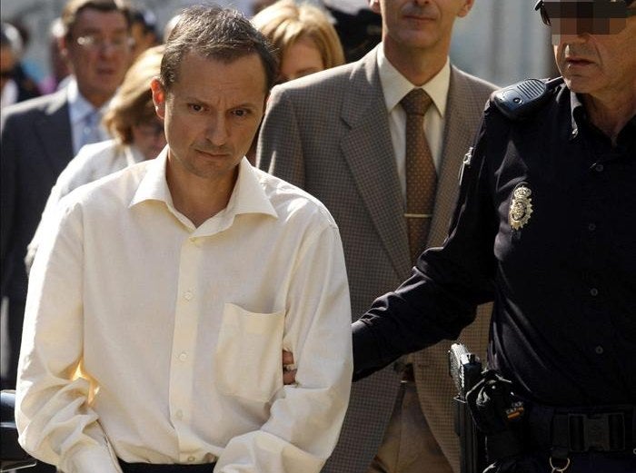 Tea Party: El juez imputa a Bretón dos delitos de asesinato con alevosía y el agravante de parentesco Tea Party: El juez imputa a Bretón dos delitos de asesinato con alevosía y el agravante de parentesco