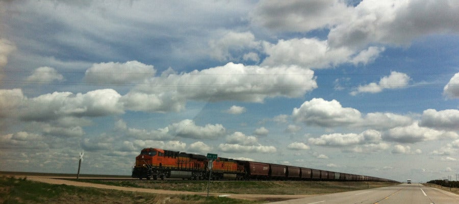 Un tren de mercancías Un tren de mercancías