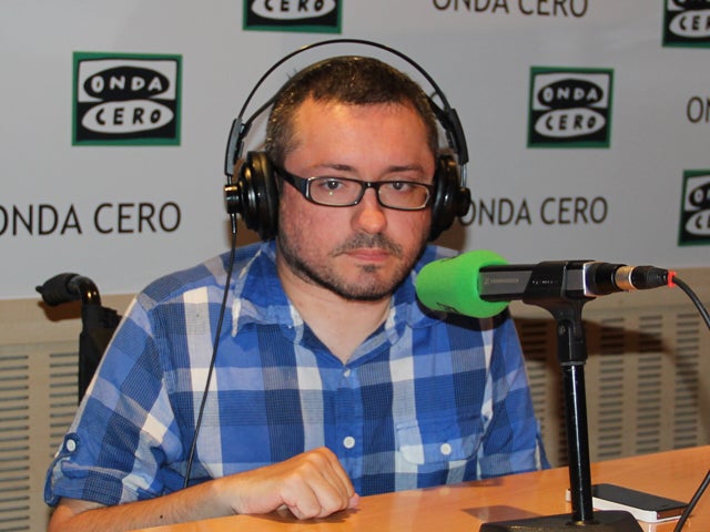 El emotivo homenaje de Borja Terán al director Roberto Pérez Toledo episode artwork