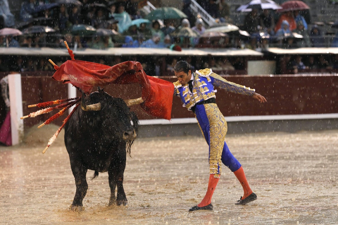 Toros con Pedro Javier Cáceres: "Uceda Leal primer triunfador de Azpeitia" Toros con Pedro Javier Cáceres: "Uceda Leal primer triunfador de Azpeitia"