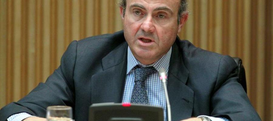 Luis de Guindos, en la comisión de Economía del Congreso Luis de Guindos, en la comisión de Economía del Congreso