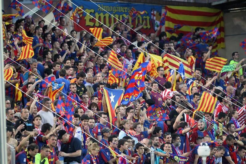 La señera supera a la estelada en las calles de Madrid La señera supera a la estelada en las calles de Madrid