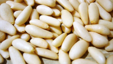 Pi&ntilde;ones