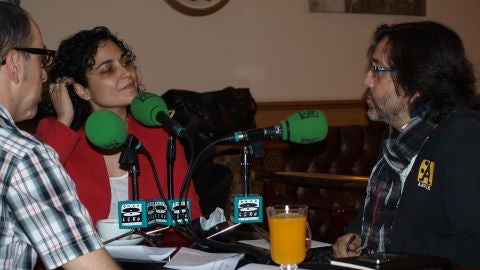 caf&eacute; redacci&oacute;n con Amparo Gonzalez