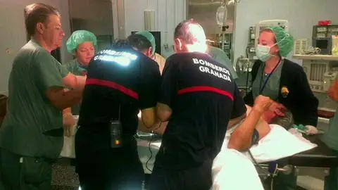 Intervenido por atrapar su pene en un tubo Intervenido por atrapar su pene en un tubo