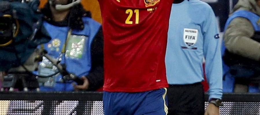 Silva celebra su golazo ante Irlanda Silva celebra su golazo ante Irlanda