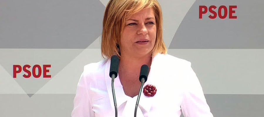 La dirigente socialista critica las medidas económicas del Gobierno La dirigente socialista critica las medidas económicas del Gobierno
