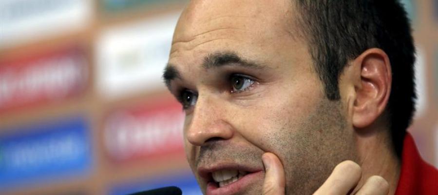 Andrés Iniesta en rueda de prensa Andrés Iniesta en rueda de prensa