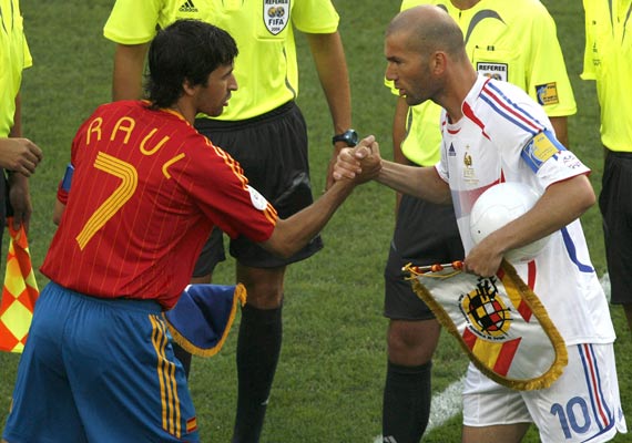 El relevo de Zidane: ¿Raúl, Pochettino, Conte o Xabi Alonso? El relevo de Zidane: ¿Raúl, Pochettino, Conte o Xabi Alonso?