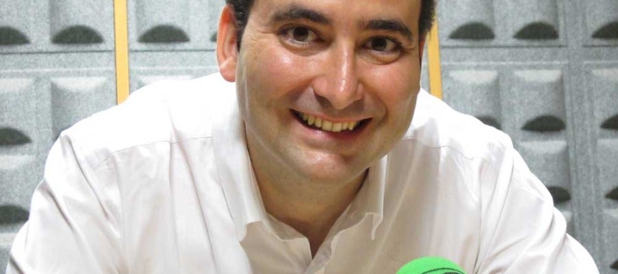Javier Ábrego, presentador de Internet en la onda