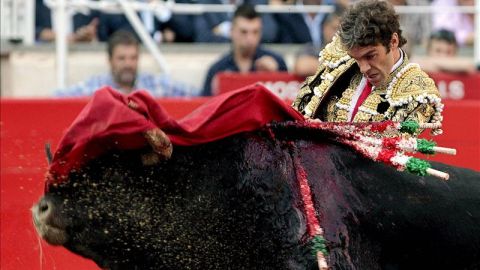 Jos&eacute; Tom&aacute;s, otra vez epicentro del toreo